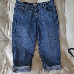 Levi's Blue Capri Jeans with Rolled Cuffs